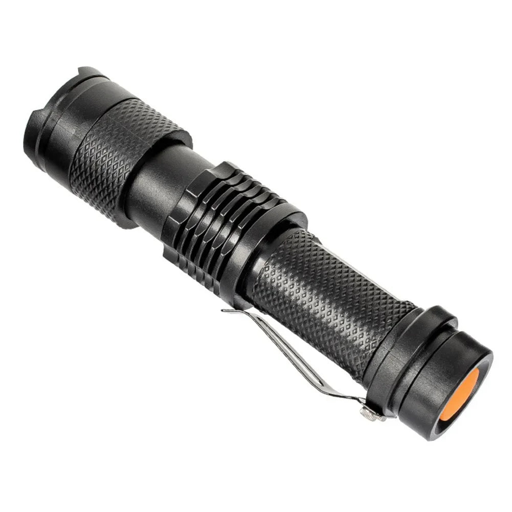 Lampe Torche LED Puissante
